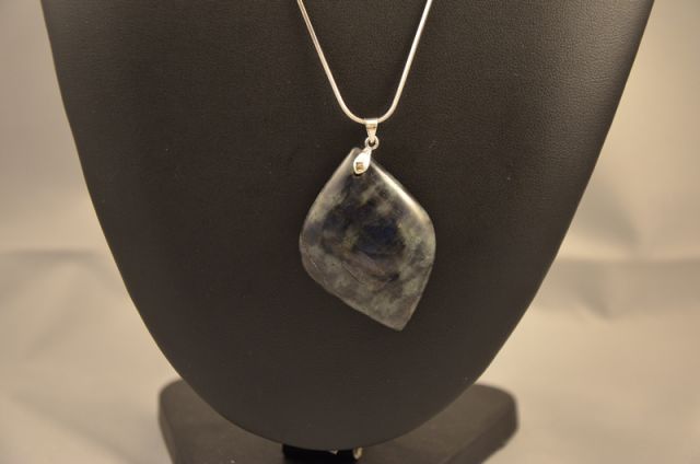 labradorite